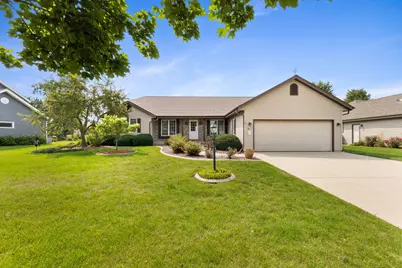 6871 S Dory Dr, Franklin, WI 53132 - Photo 1