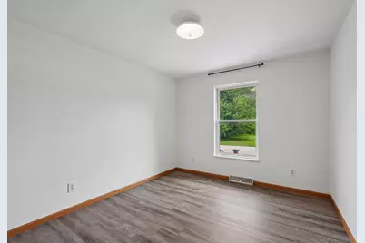 114 N East St, Whitewater, WI 53190 - Photo 14