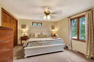 N8W27232 Woodridge Ln, Pewaukee, WI 53188 - Photo 20