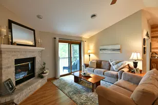 1316 32nd Ct, Kenosha, WI 53144 - Photo 2