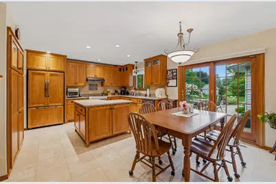452  Willsher Dr, Fond du Lac, WI 54935 - Photo 6