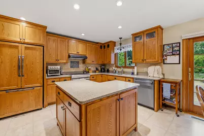 452  Willsher Dr, Fond du Lac, WI 54935 - Photo 4