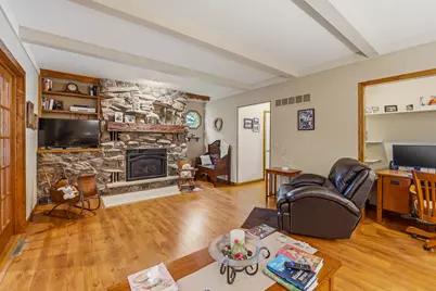 452  Willsher Dr, Fond du Lac, WI 54935 - Photo 12