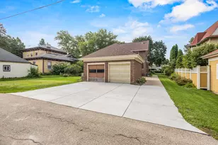 902 Clyman St, Watertown, WI 53094 - Photo 48
