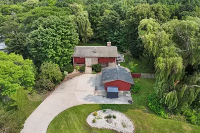 7101  Brook Rd, Racine, WI 53126 - Photo 40
