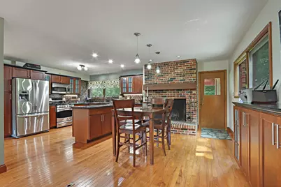 7101  Brook Rd, Racine, WI 53126 - Photo 16