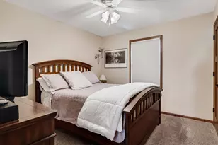 264 Crestwood Ln, Onalaska, WI 54650 - Photo 12