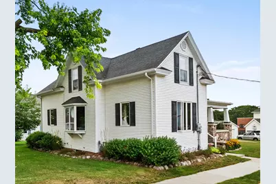226 S Liberty St, Valders, WI 54245 - Photo 6
