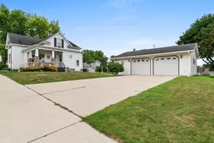 226 S Liberty St, Valders, WI 54245 - Photo 16