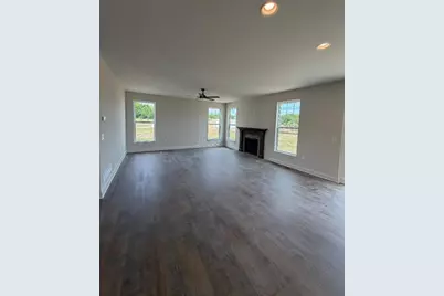 490  Talbots Woods Dr, Dousman, WI 53118 - Photo 6