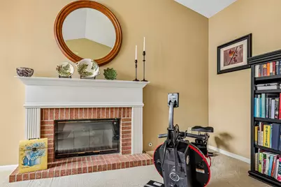 9079  Westlake Dr, Greendale, WI 53129 - Photo 22
