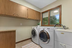 W265N6553 Beacon Hills Cir, Lisbon, WI 53089 - Photo 18