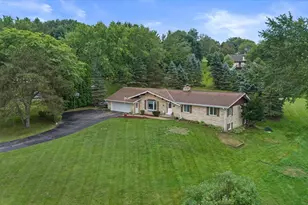 W265N6553 Beacon Hills Cir, Lisbon, WI 53089 - Photo 32