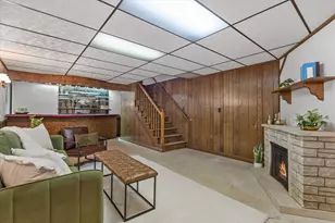 W265N6553 Beacon Hills Cir, Lisbon, WI 53089 - Photo 20
