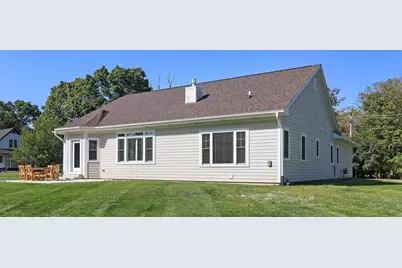 387  Geneva St, Williams Bay, WI 53191 - Photo 34