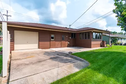 2034  32nd St, La Crosse, WI 54601 - Photo 4