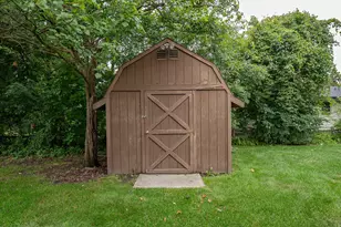 9123 S 35th St, Franklin, WI 53132 - Photo 38