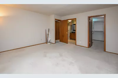 9123 S 35th St, Franklin, WI 53132 - Photo 24