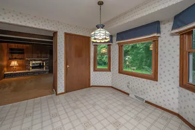 9123 S 35th St, Franklin, WI 53132 - Photo 16