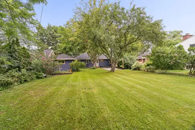705  Oak St, South Milwaukee, WI 53172 - Photo 40