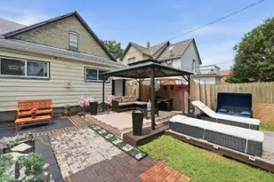 1827 Green St, Racine, WI 53402 - Photo 30