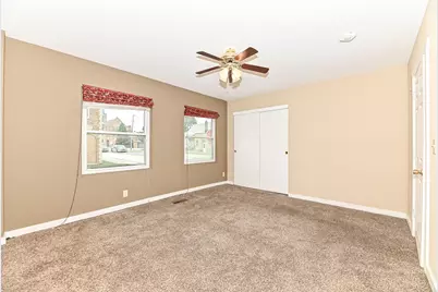 3800 E Pulaski Ave, Cudahy, WI 53110 - Photo 10