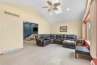 W1967  Mystic Ct, Ixonia, WI 53036 - Photo 18