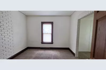 1202  S 19th St #1204, Sheboygan, WI 53081 - Photo 6