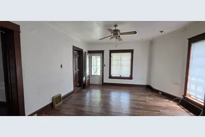 1202  S 19th St #1204, Sheboygan, WI 53081 - Photo 4