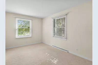 302  Fenway Ter, Manitowoc, WI 54220 - Photo 14
