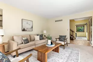 S64W12622 Tennyson Ln, Muskego, WI 53150 - Photo 6