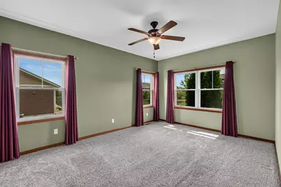 9315  Hollyhock Ln, Racine, WI 53406 - Photo 18