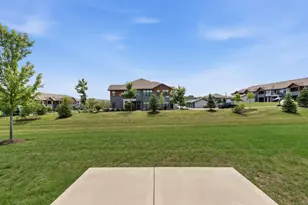 9315 Hollyhock Ln, Racine, WI 53406 - Photo 6