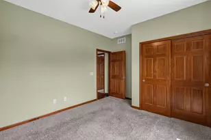 9315 Hollyhock Ln, Racine, WI 53406 - Photo 22