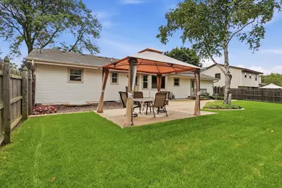 16010 W Cynthia Dr, New Berlin, WI 53151 - Photo 34