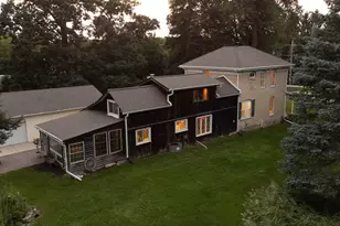 238 W Main St, Delafield, WI 53018 - Photo 2