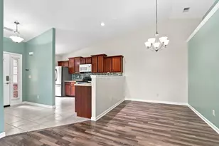 2043 27th Ave, Kenosha, WI 53140 - Photo 4