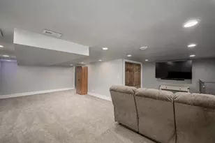 8560 S Sharon Dr, Oak Creek, WI 53154 - Photo 22