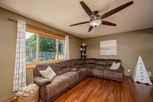 8560 S Sharon Dr, Oak Creek, WI 53154 - Photo 6