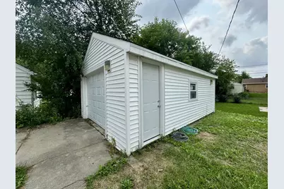 5037 N 74th St, Milwaukee, WI 53209 - Photo 4