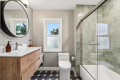 3806 S Lenox St, Milwaukee, WI 53207 - Photo 18