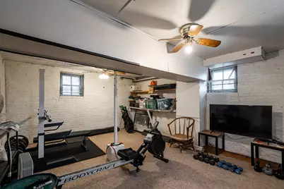 1931 N Bartlett Ave, Milwaukee, WI 53202 - Photo 28