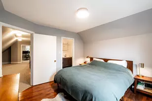 1931 N Bartlett Ave, Milwaukee, WI 53202 - Photo 24
