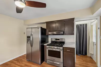 136 S Maple St, Oconomowoc, WI 53066 - Photo 12