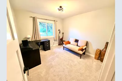 5938  Sugarbush Ln, Greendale, WI 53129 - Photo 20