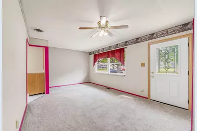 6512 W Euclid Ave, Milwaukee, WI 53219 - Photo 4
