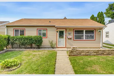6512 W Euclid Ave, Milwaukee, WI 53219 - Photo 24