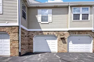 1236 N Sunnyslope Dr, Racine, WI 53406 - Photo 2