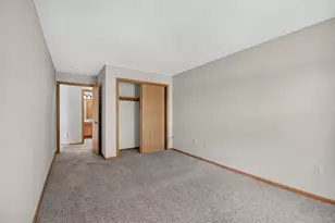 1236 N Sunnyslope Dr, Racine, WI 53406 - Photo 22
