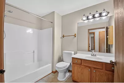 1236 N Sunnyslope Dr #204, Racine, WI 53406 - Photo 16